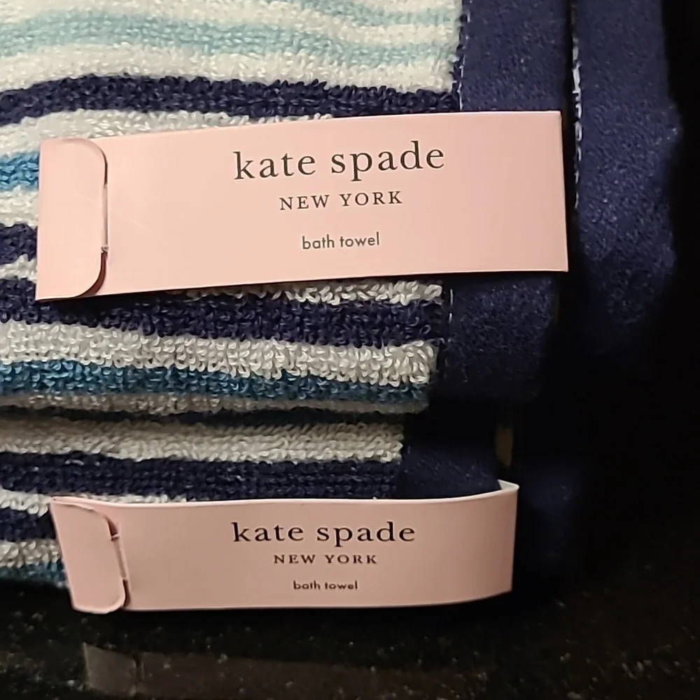 Kate Spade Stripes Bath Towel Set